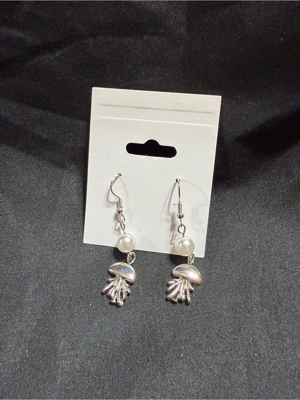 Source Unknown Silver Jellyfish Pearl Drop Earrings - Silver & White